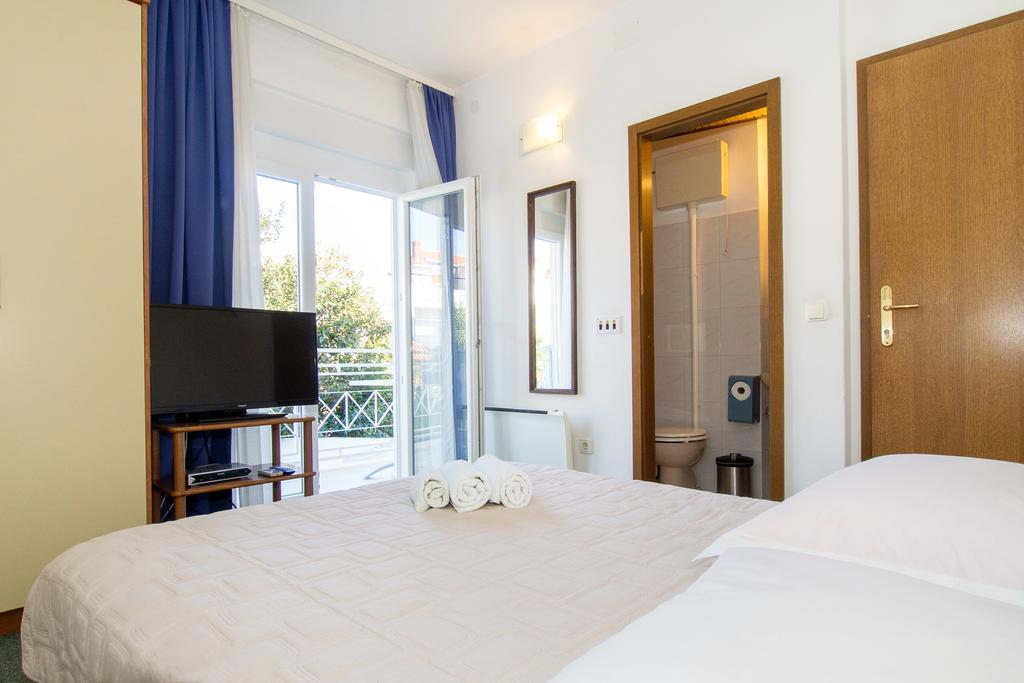 Beach Guesthouse Mediteran Подстрана Номер фото