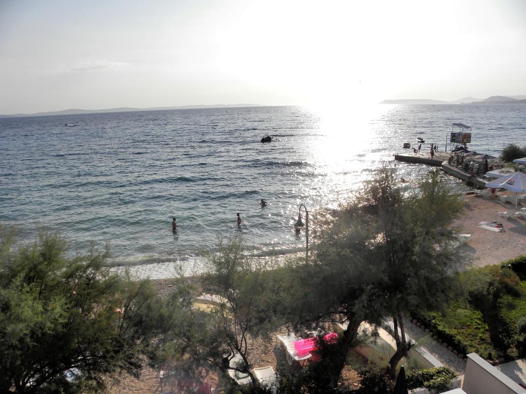 Beach Guesthouse Mediteran Подстрана Номер фото