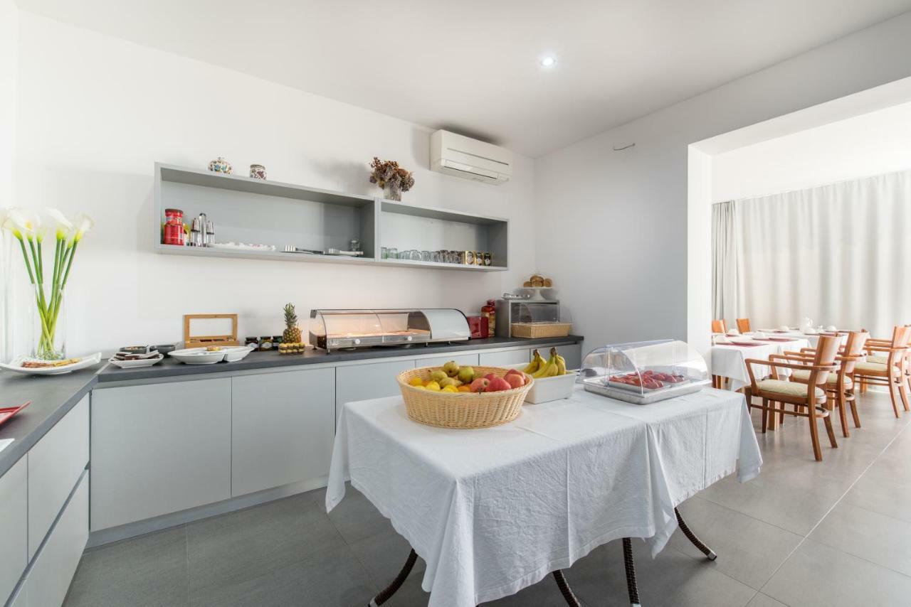 Beach Guesthouse Mediteran Подстрана Экстерьер фото