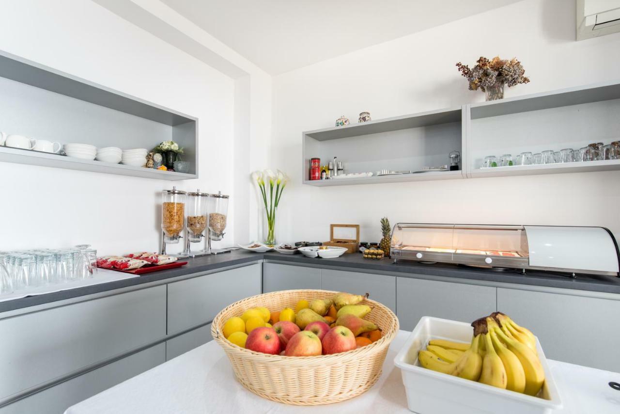 Beach Guesthouse Mediteran Подстрана Экстерьер фото