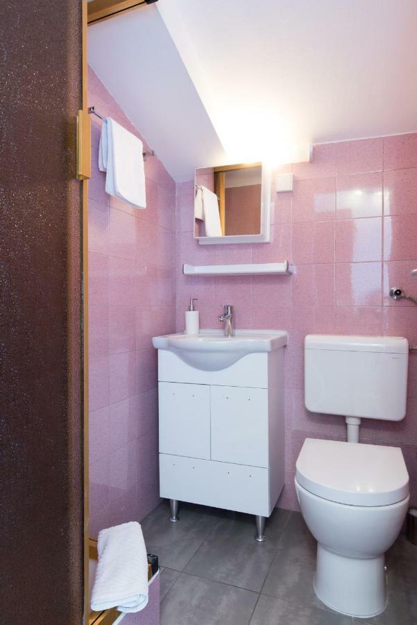 Beach Guesthouse Mediteran Подстрана Экстерьер фото